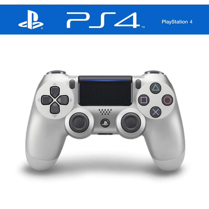 Silberner Sony PlayStation 4-Controller mit ergonomischem Design und reaktionsschnellen Tasten für ein verbessertes Spielerlebnis.